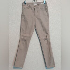 Frame Denim Skinny Jeans in Grey
